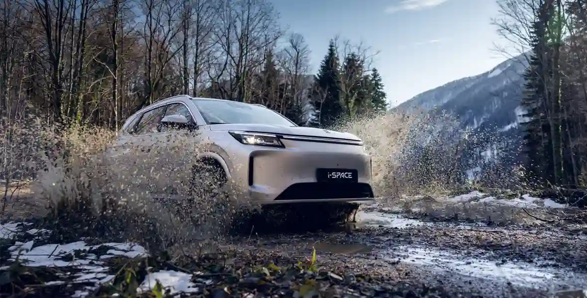 Новость EVOLUTE (Тест-драйв российского «гибрида» EVOLUTE&nbsp;i‑SPACE: теперь и с полным приводом)